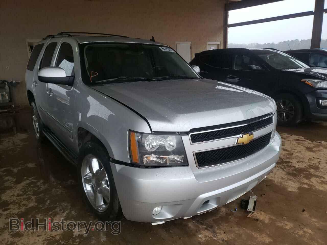 Фотография 1GNSCBE05DR276803 - CHEVROLET TAHOE 2013