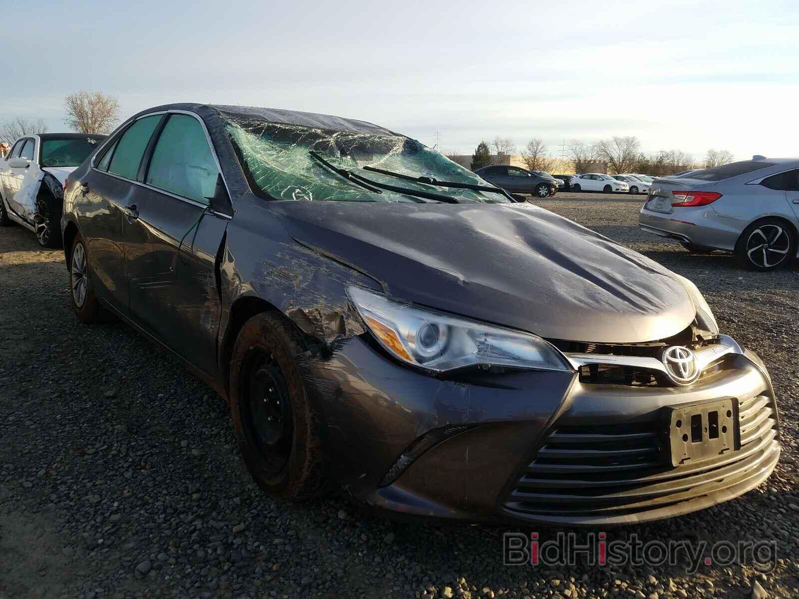 Photo 4T4BF1FK6GR523419 - TOYOTA CAMRY 2016