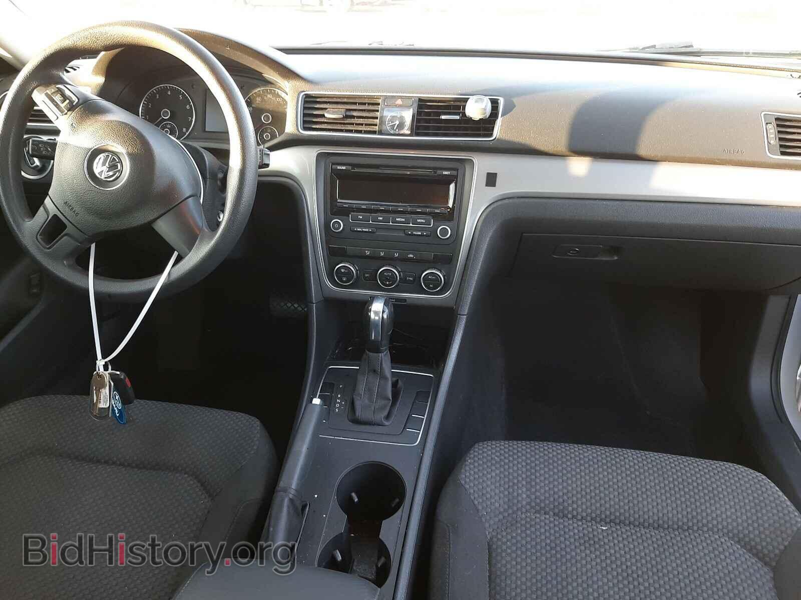 2012 VOLKSWAGEN PASSAT - VIN: 1VWAP7A32CC030389 - Фото 9