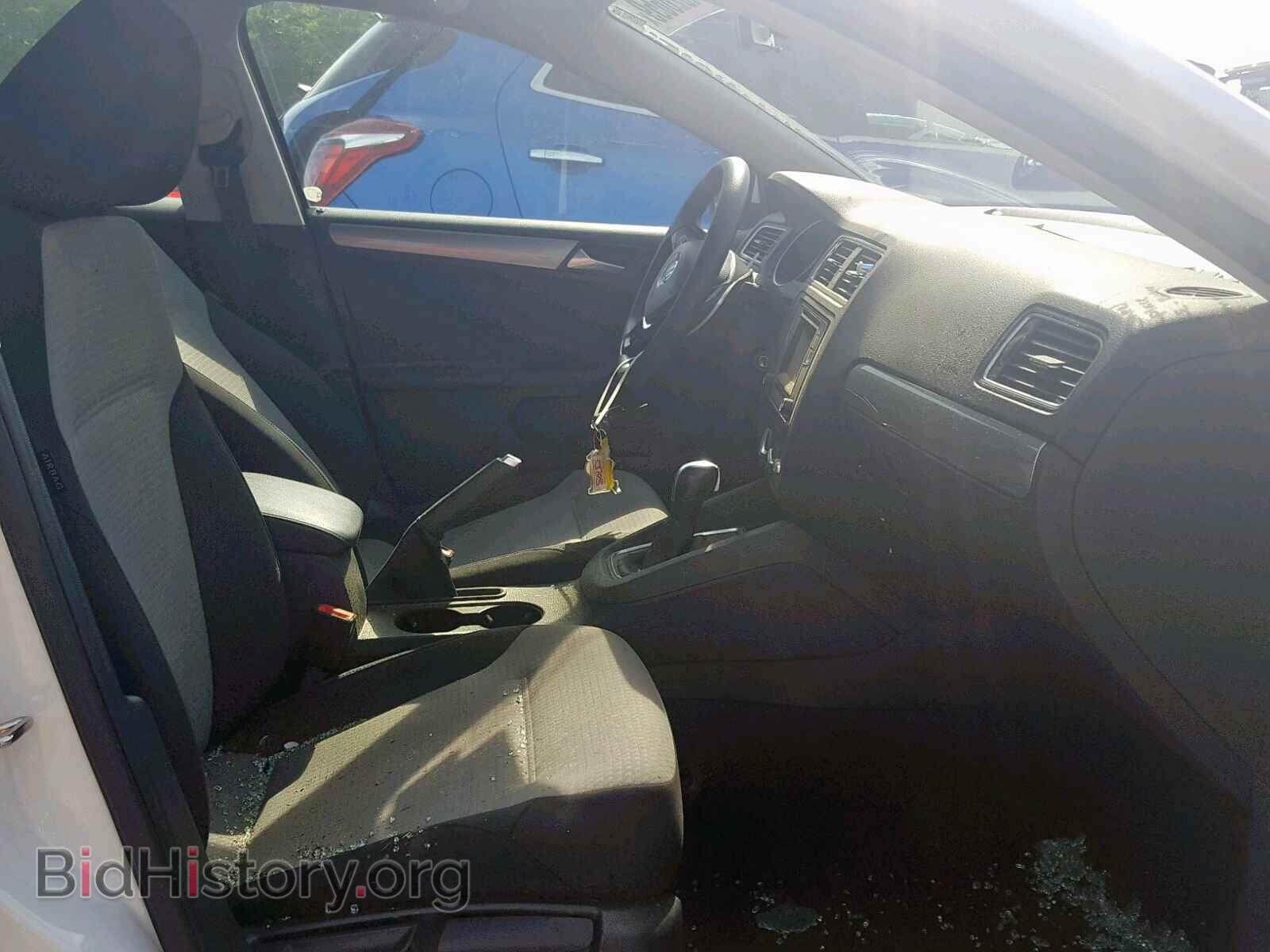2017 VOLKSWAGEN JETTA - VIN: 3VW2B7AJXHM346307 - Фото 5