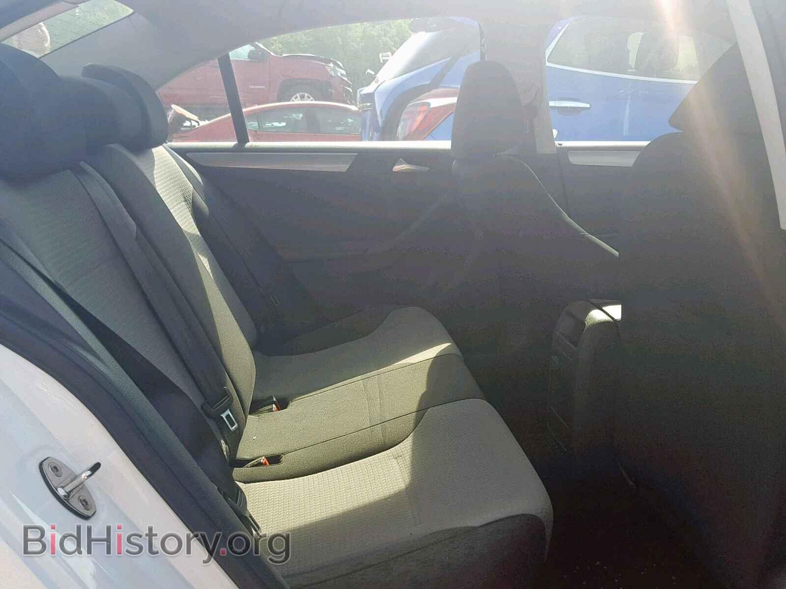2017 VOLKSWAGEN JETTA - VIN: 3VW2B7AJXHM346307 - Фото 6