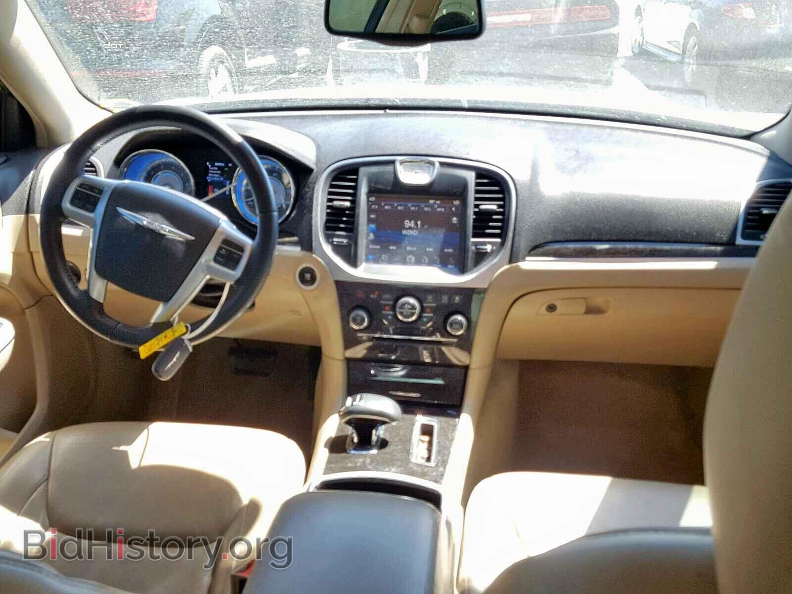 2014 CHRYSLER 300 - VIN: 2C3CCAAG7EH373646 - Фото 9