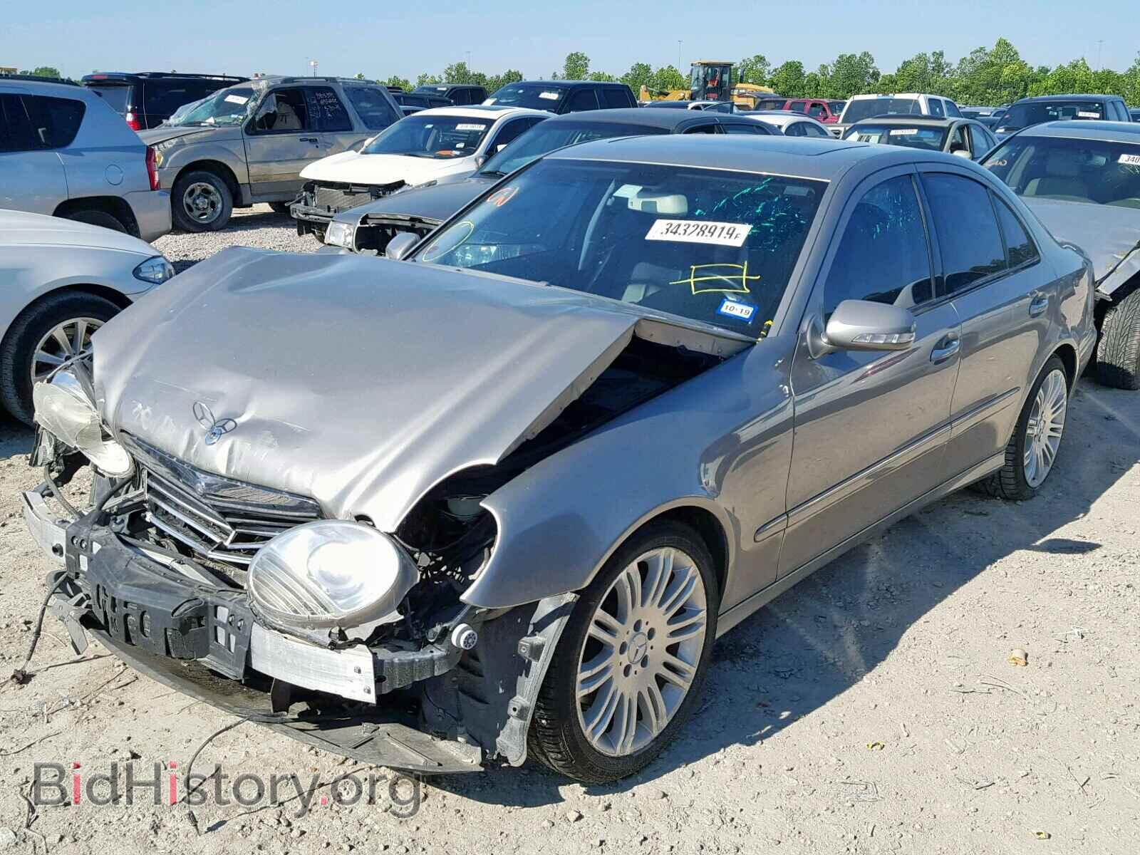 2007 MERCEDES-BENZ E - VIN: WDBUF56X77B004741 - Photo 2