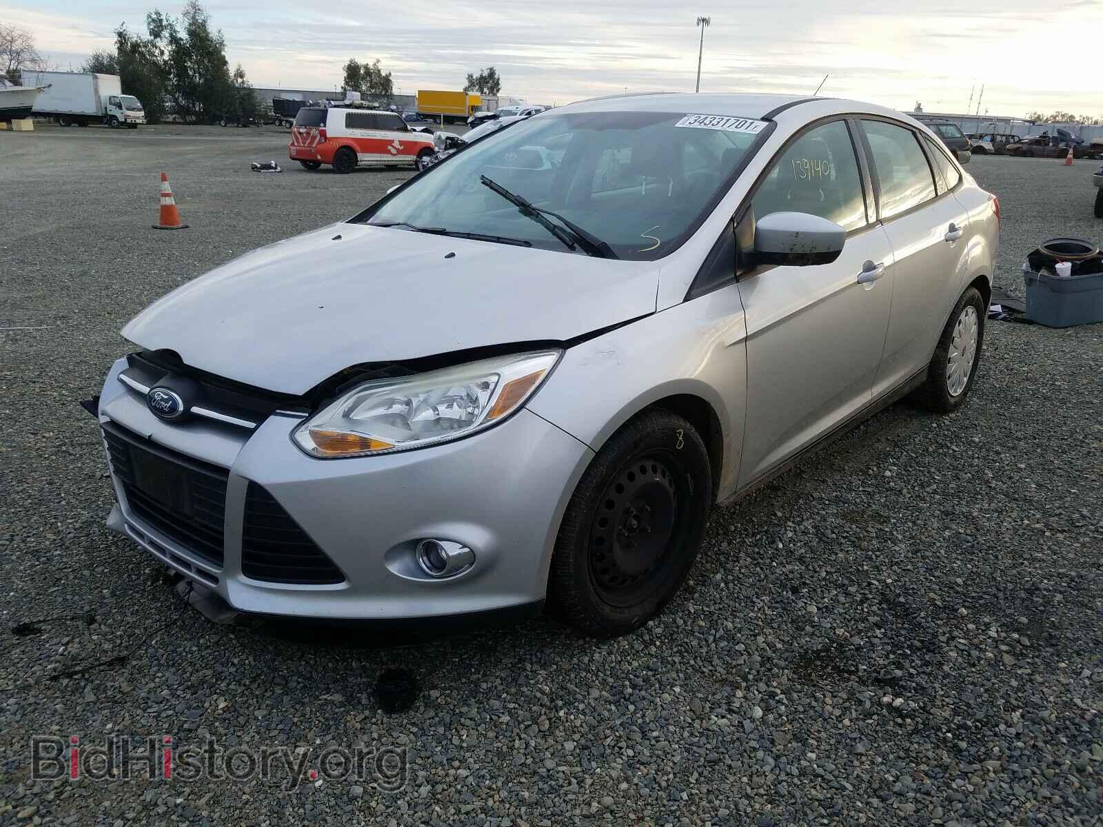 2012 FORD FOCUS - VIN: 1FAHP3F28CL215952 - Фото 2
