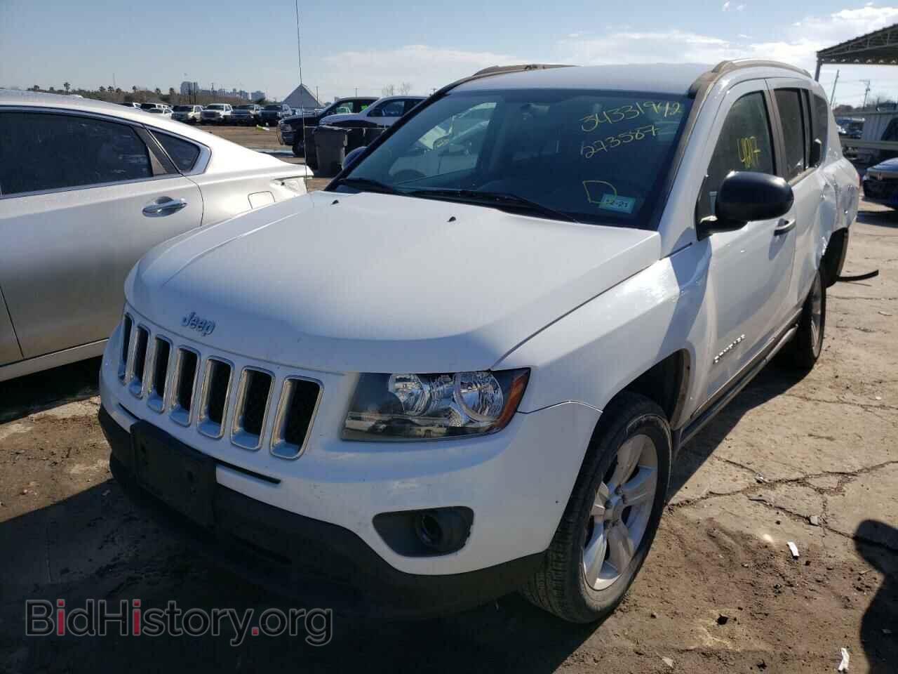 2015 JEEP COMPASS - VIN: 1C4NJCBB0FD273587 - Фото 2