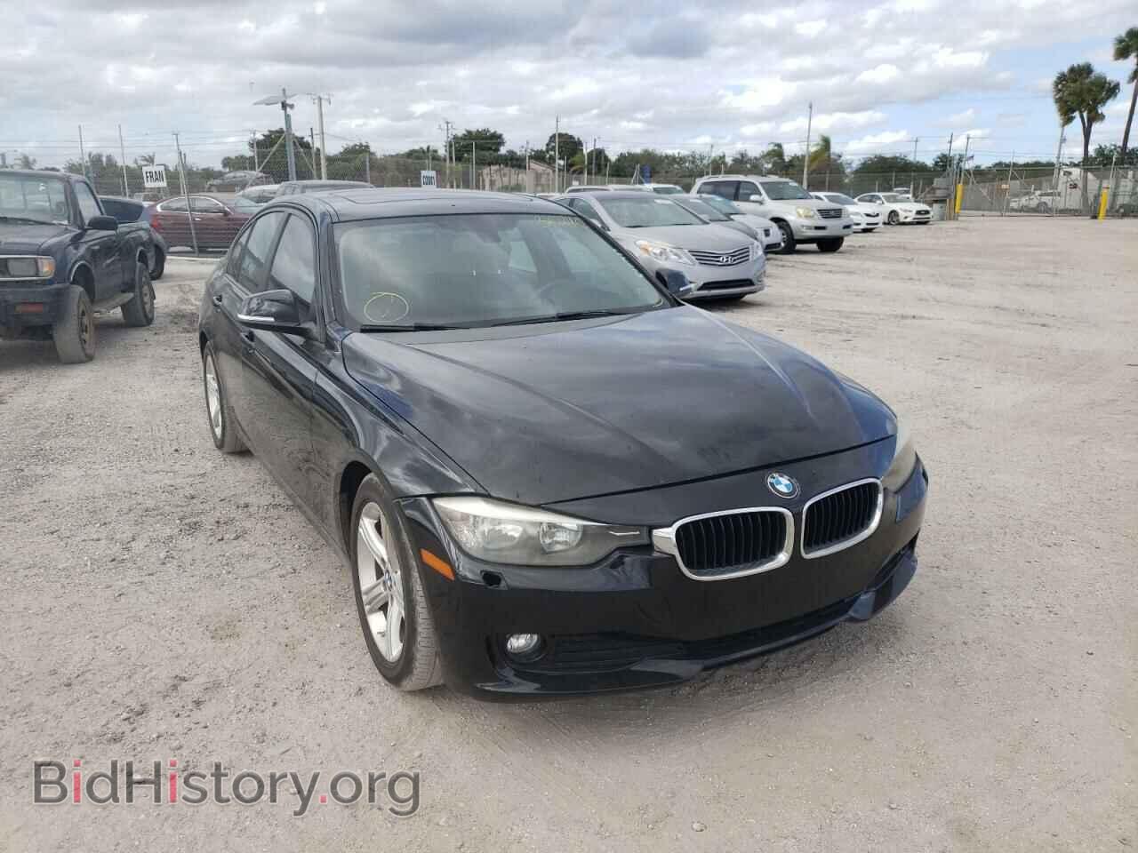 Photo WBA3B1C54DF462694 - BMW 3 SERIES 2013