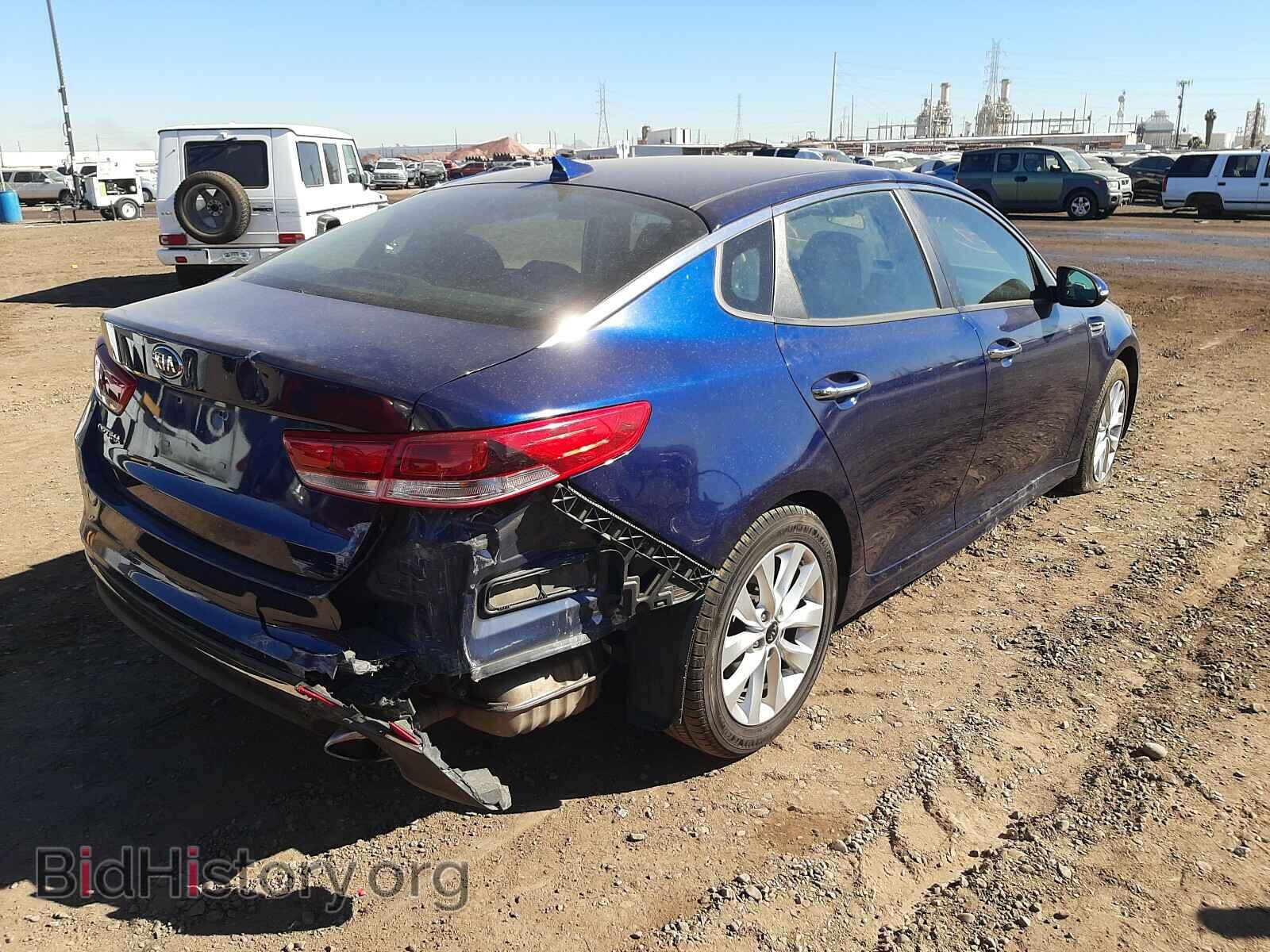2017 KIA OPTIMA - VIN: 5XXGT4L3XHG140585 - Фото 4