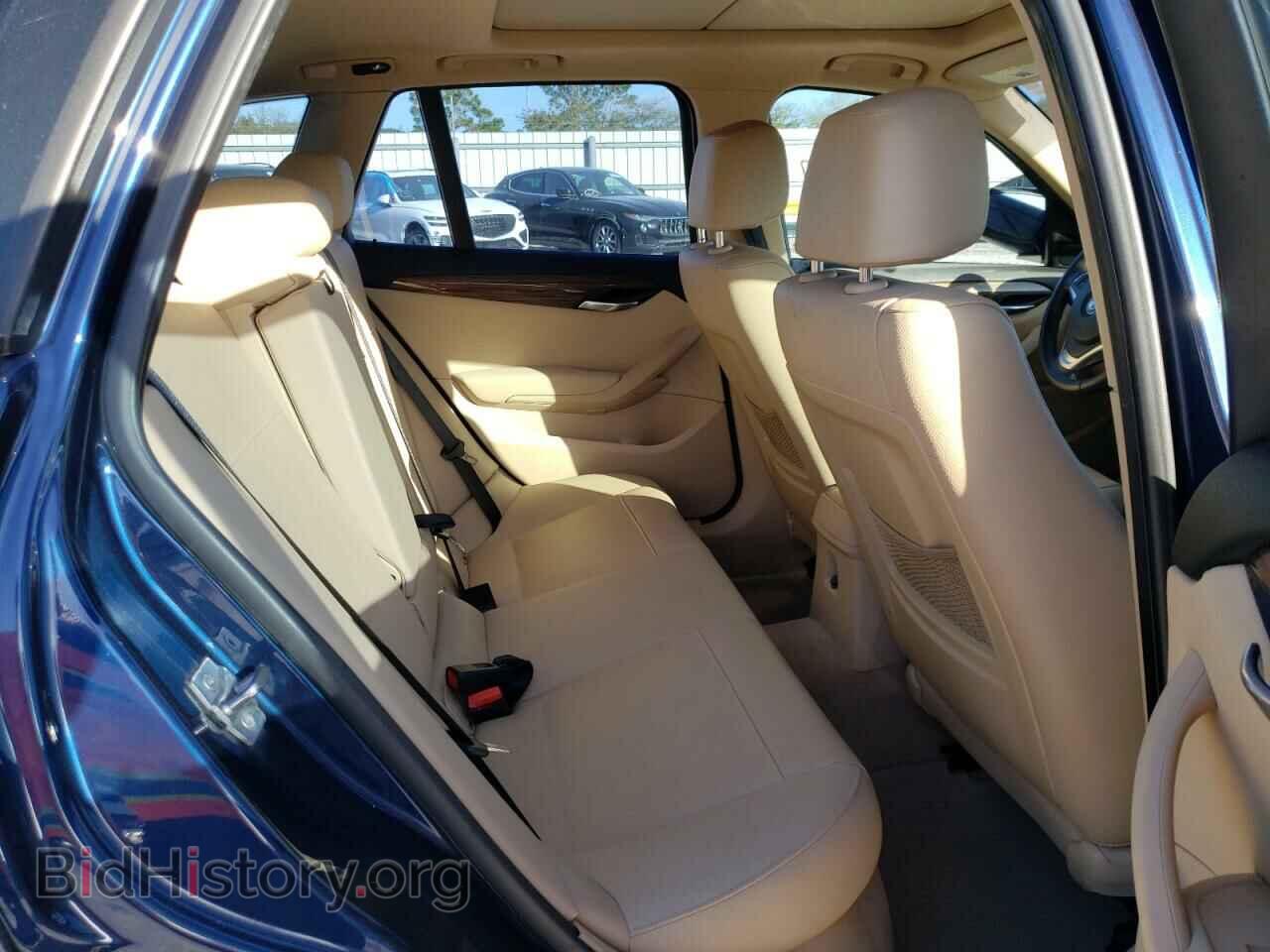 2014 BMW X1 - VIN: WBAVM1C57EVW49633 - Фото 6