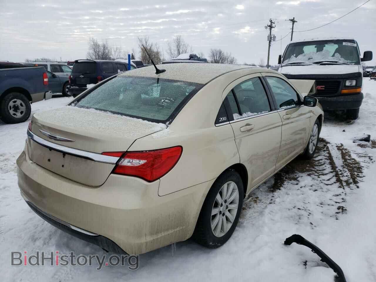 2011 CHRYSLER 200 - VIN: 1C3BC1FG3BN511111 - Фото 4