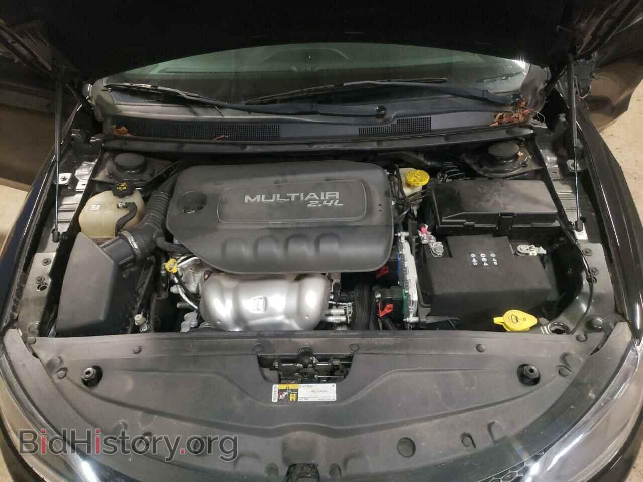2016 CHRYSLER 200 - VIN: 1C3CCCAB8GN109278 - Фото 7