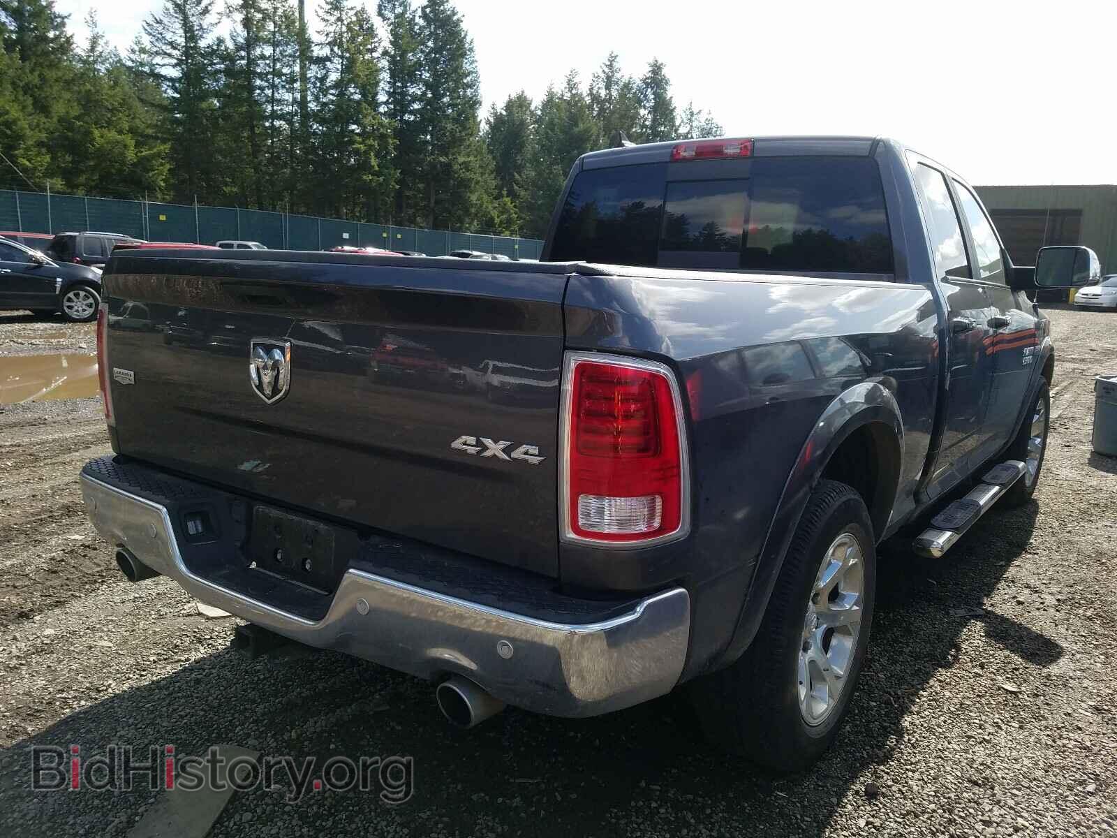 2017 RAM 1500 - VIN: 1C6RR7JT2HS780279 - Фото 4
