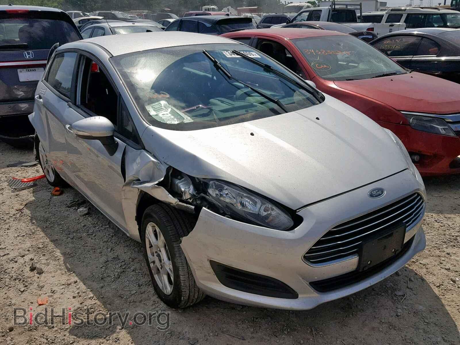 Photo 3FADP4EJ8FM135860 - FORD FIESTA 2015