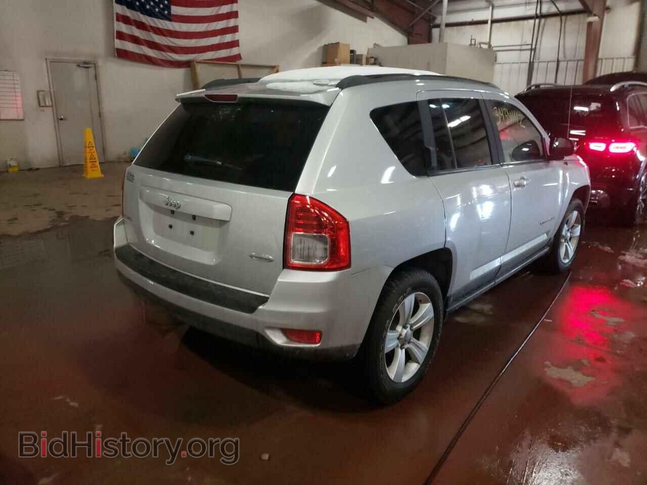 2011 JEEP COMPASS - VIN: 1J4NT1FB8BD290733 - Photo 4