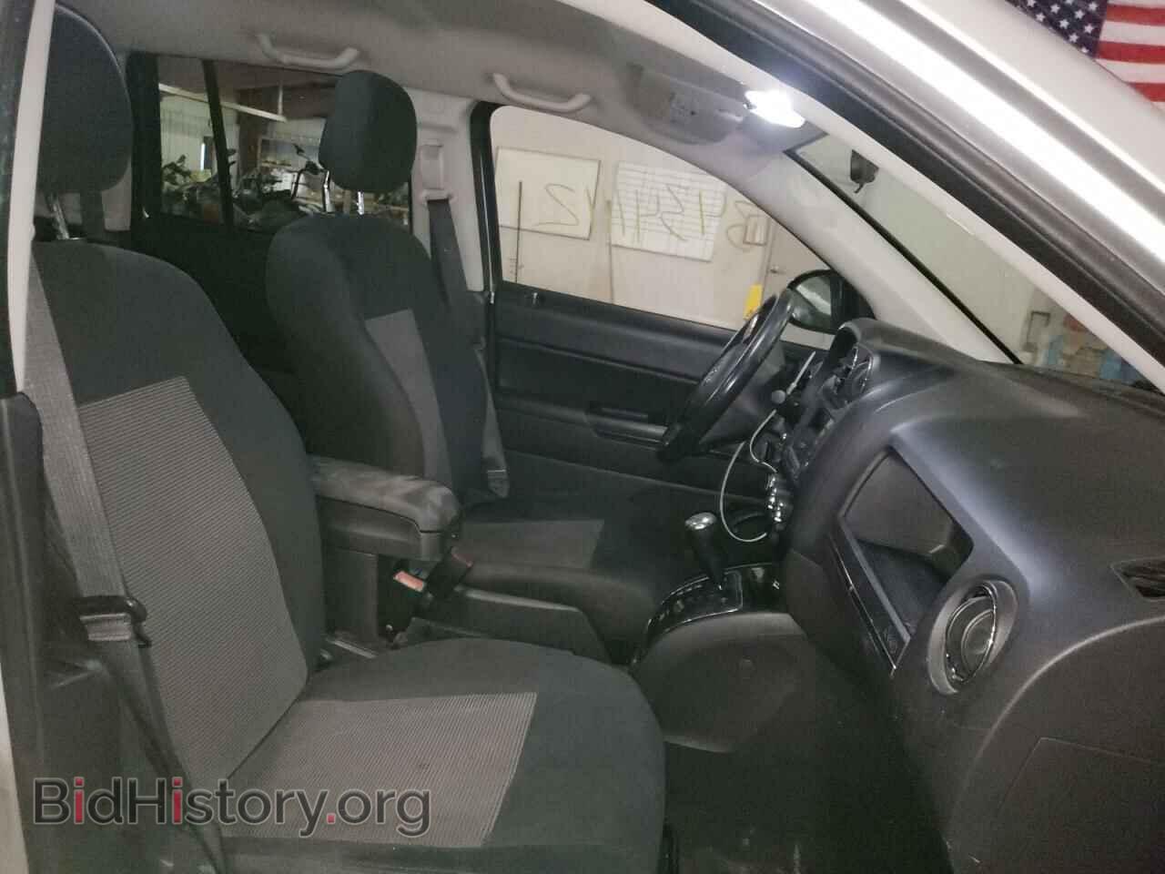 2011 JEEP COMPASS - VIN: 1J4NT1FB8BD290733 - Photo 5