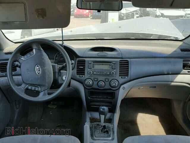2007 KIA OPTIMA - VIN: KNAGE123X75101733 - Фото 9