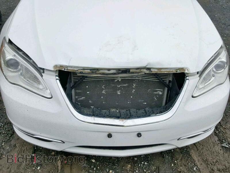 2012 Chrysler 200 (VIN 1C3CCBABXCN295961) — photo 9 of 10