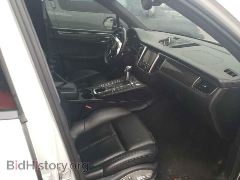 2015 Porsche MACAN (VIN WP1AF2A55FLB93941) — photo 5 of 10