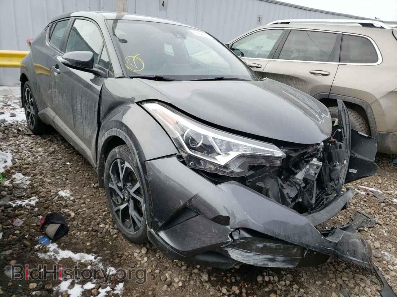 Photo NMTKHMBX3JR017715 - TOYOTA C-HR 2018