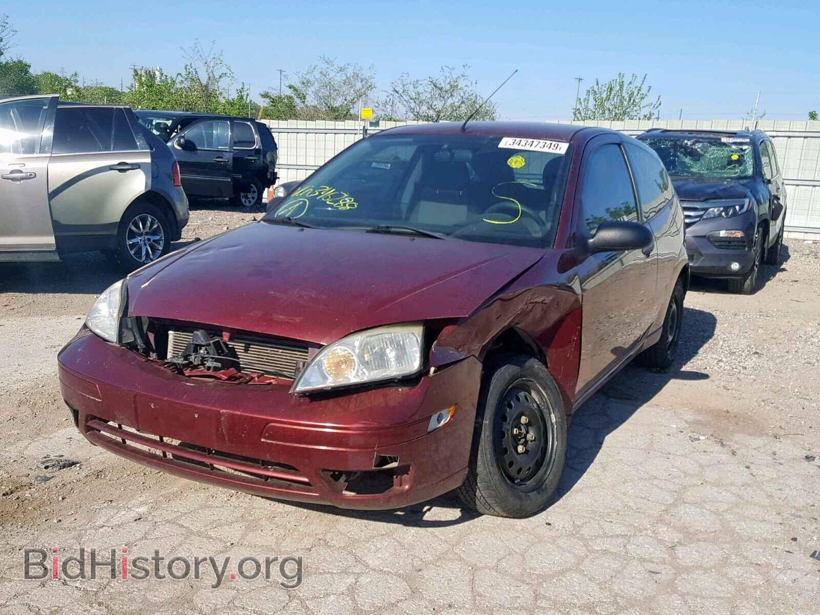 2007 FORD FOCUS - VIN: 1FAFP31N27W346288 - Фото 2