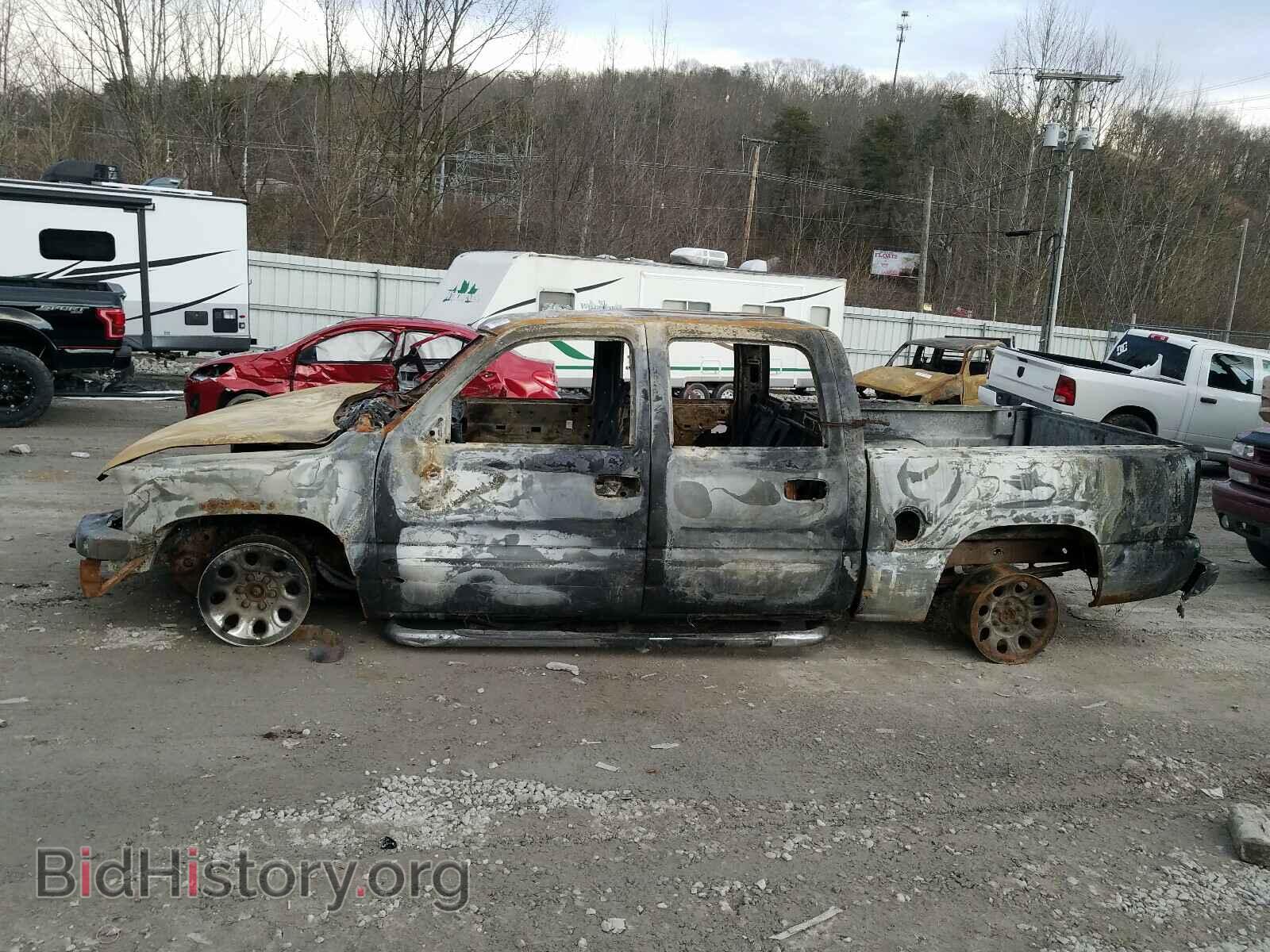 2006 GMC SIERRA - VIN: 2GTEK13Z461299988 - Фото 9