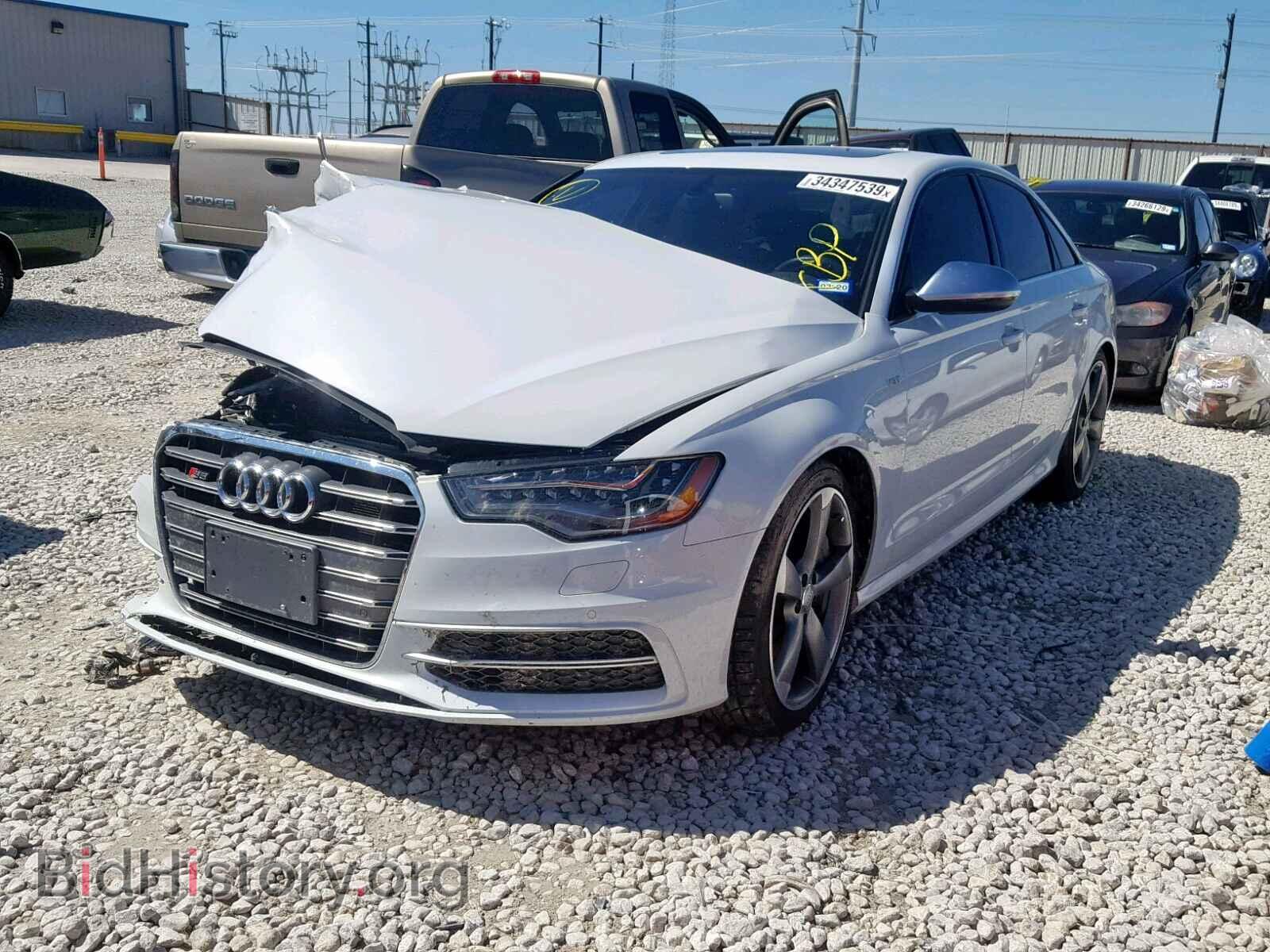 2013 AUDI S6/RS6 - VIN: WAUF2AFCXDN100205 - Фото 2