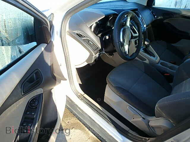 2012 FORD FOCUS - VIN: 1FAHP3F20CL387392 - Photo 9