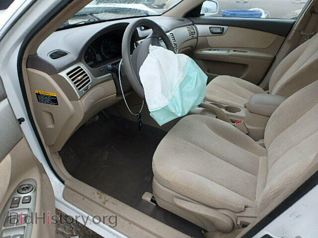 2008 KIA OPTIMA - VIN: KNAGE123785205484 - Фото 5