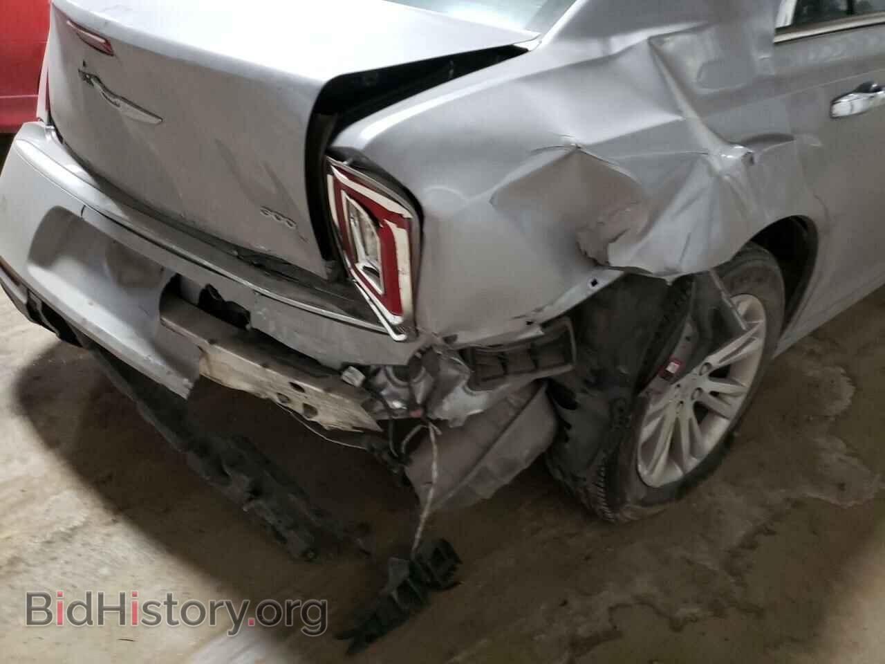 2016 CHRYSLER 300 - VIN: 2C3CCAEG3GH342729 - Фото 9