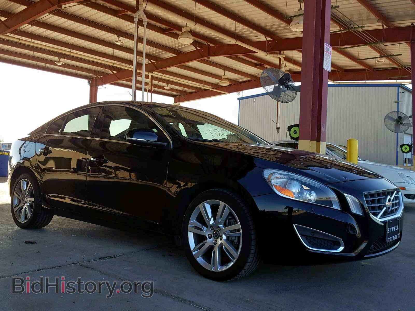 Photo YV1902FH3D1230299 - VOLVO S60 2013