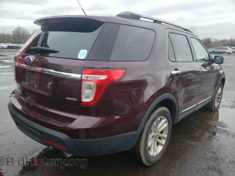 2011 Ford EXPLORER (VIN 1FMHK8D82BGA55356) — фото 4 из 10