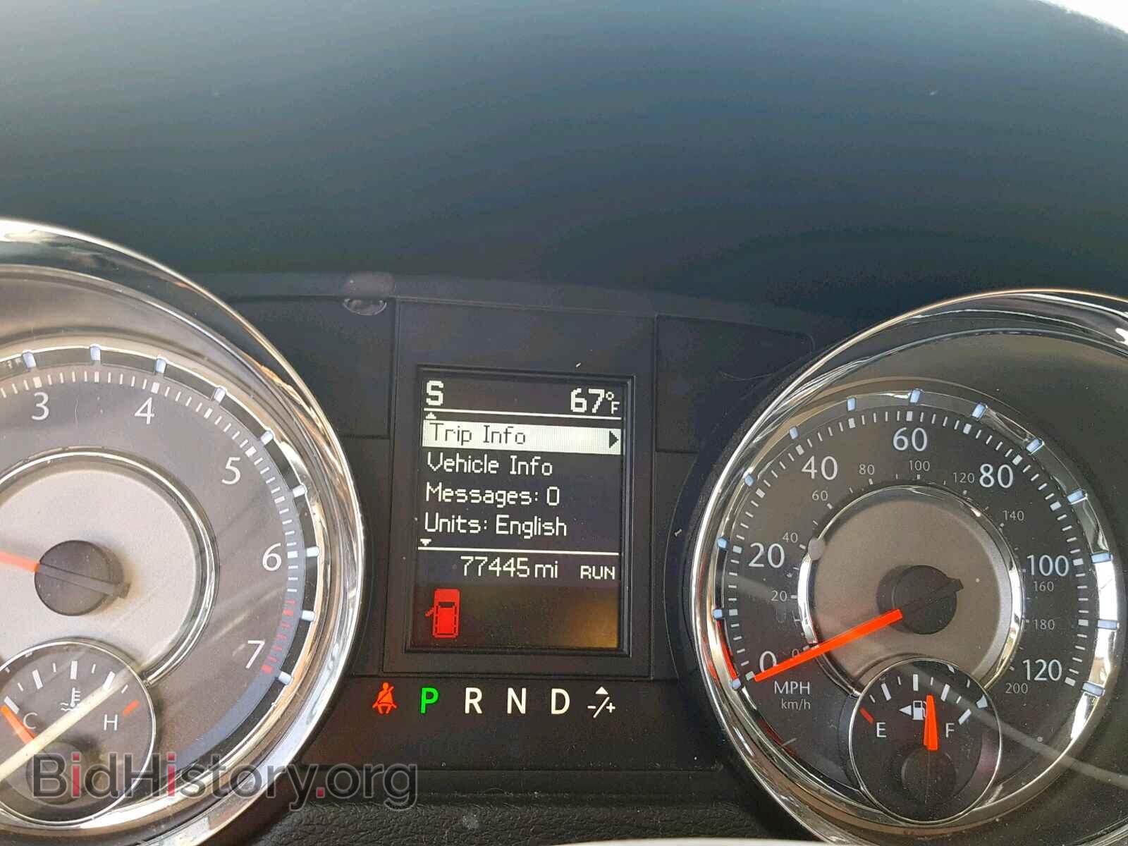 2014 CHRYSLER TOWN & COU - VIN: 2C4RC1BG9ER203626 - Фото 8