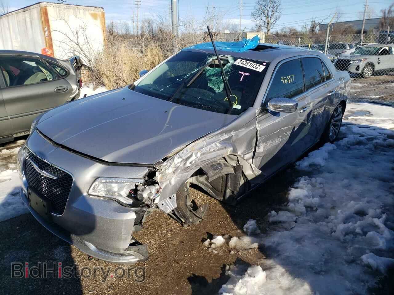 2016 CHRYSLER 300 - VIN: 2C3CCAET6GH156616 - Фото 2