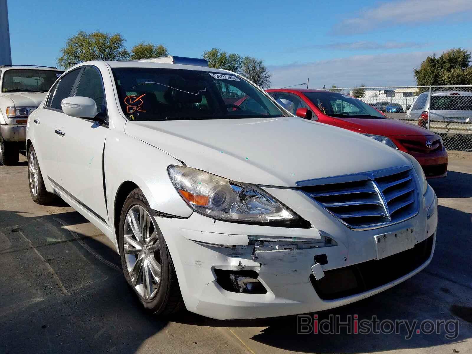 Photo KMHGC4DF1AU072410 - HYUNDAI GENESIS 2010