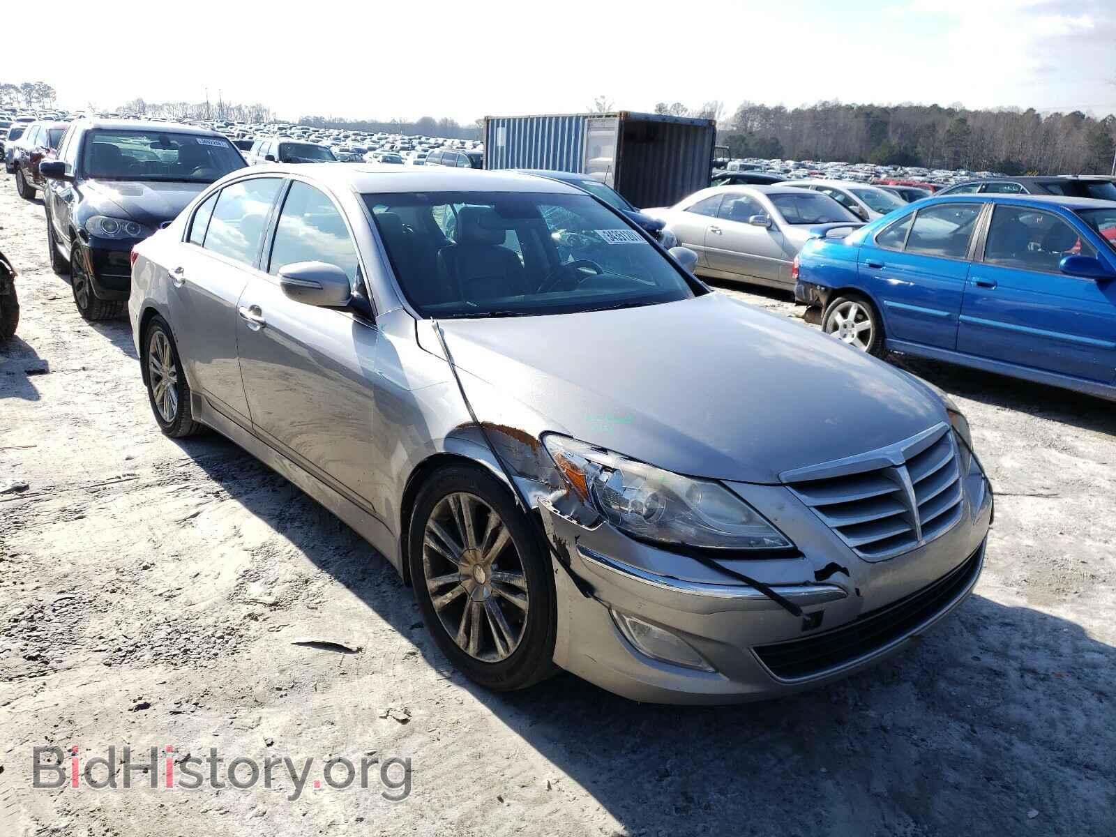 Photo KMHGC4DD4DU247929 - HYUNDAI GENESIS 2013