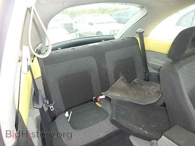 2000 VOLKSWAGEN BEETLE - VIN: 3VWCA21C1YM407698 - Фото 6