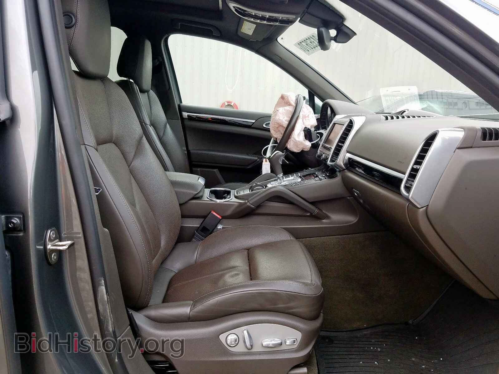 2016 PORSCHE CAYENNE - VIN: WP1AA2A29GLA08876 - Photo 5