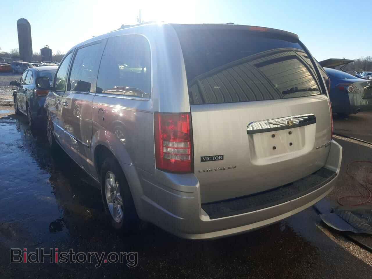 2010 CHRYSLER MINIVAN - VIN: 2A4RR5D19AR463592 - Фото 3
