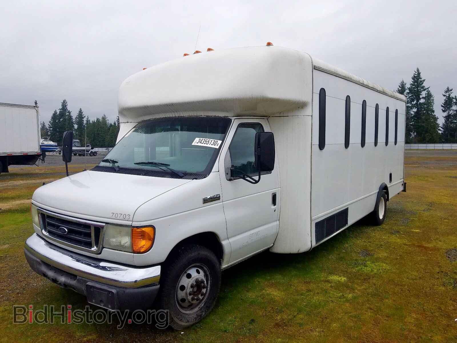2007 FORD ECONOLINE - VIN: 1FDXE45P07DA02052 - Фото 2