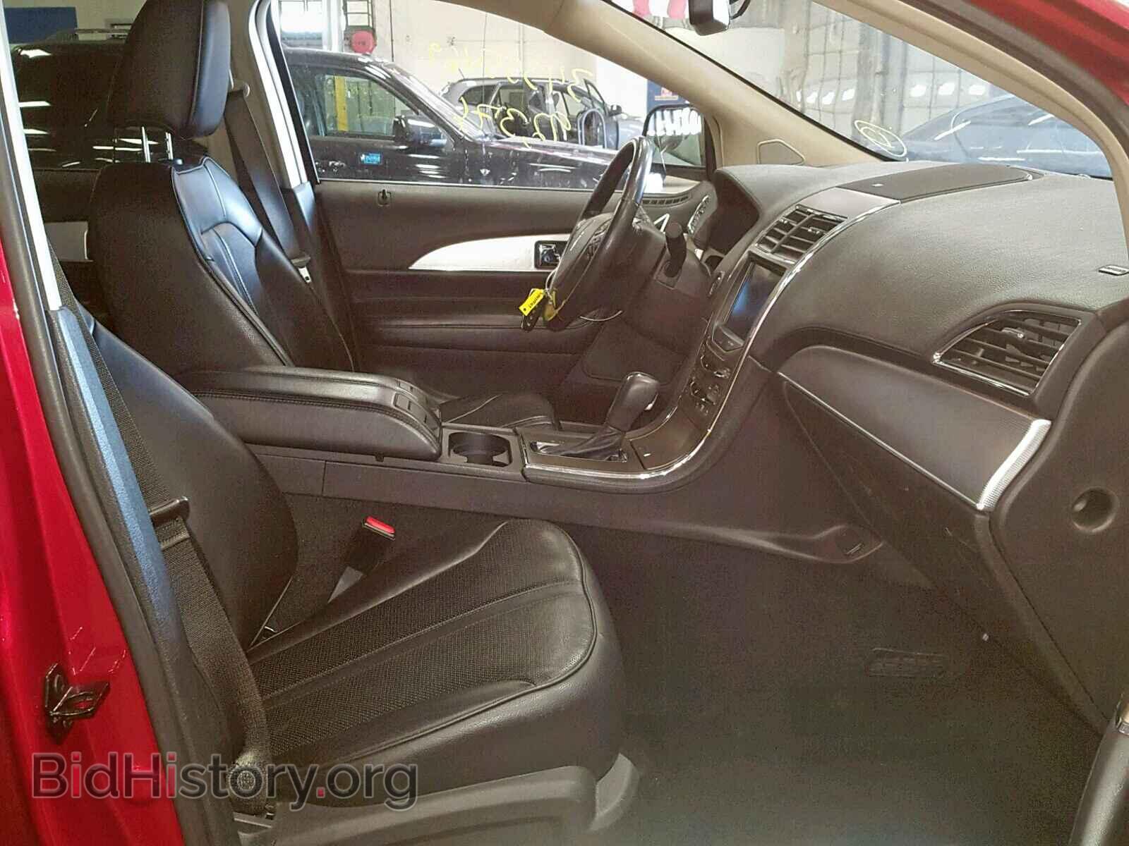 2011 LINCOLN MKX - VIN: 2LMDJ6JK8BBJ07820 - Фото 5