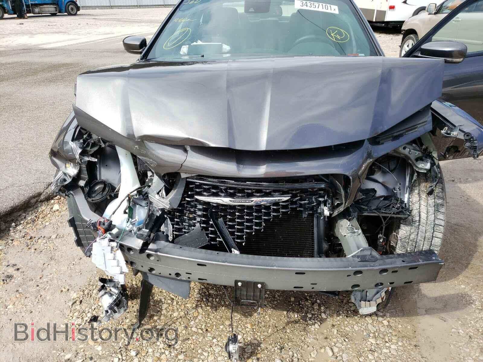 2018 CHRYSLER 300 - VIN: 2C3CCAGG5JH296552 - Фото 7