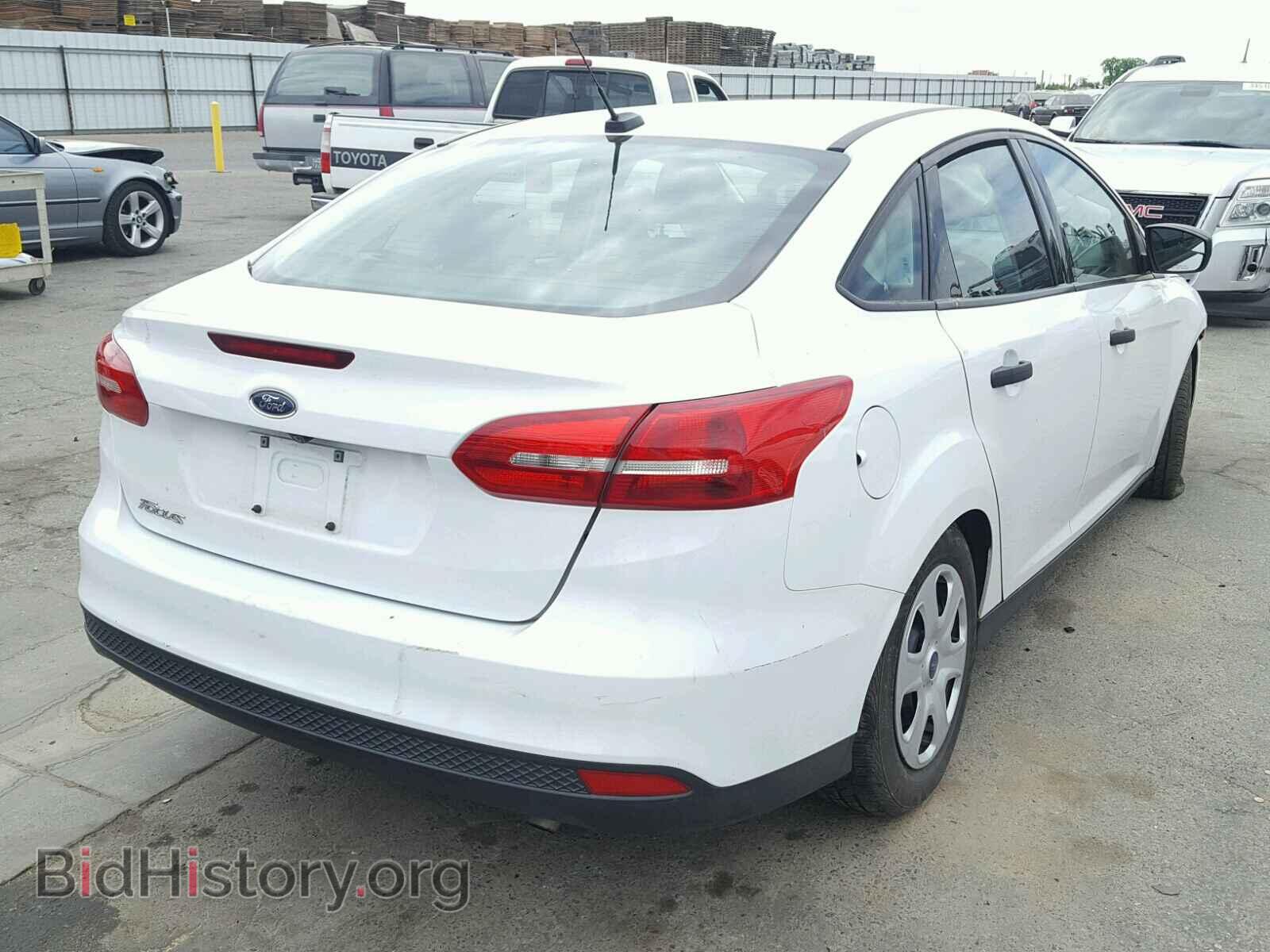 2016 FORD FOCUS - VIN: 1FADP3E24GL384243 - Photo 4