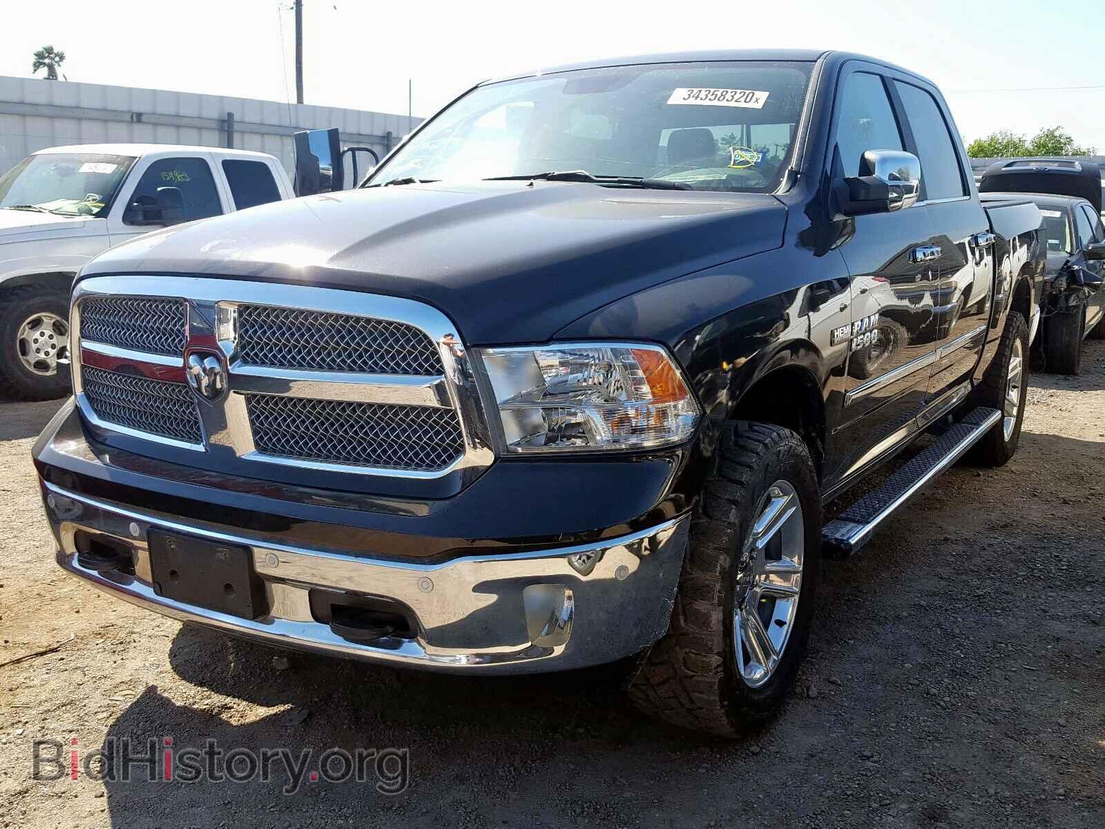 2017 RAM 1500 - VIN: 1C6RR6LT8HS833574 - Photo 2