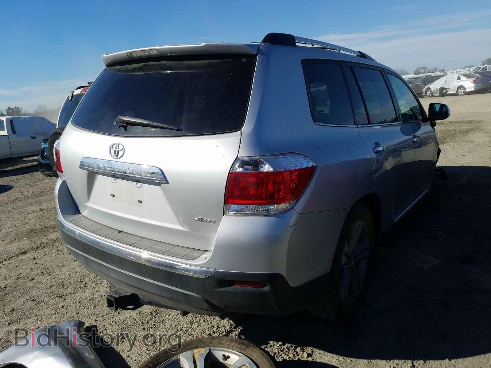 2012 TOYOTA HIGHLANDER - VIN: 5TDDK3EH6CS138932 - Фото 4