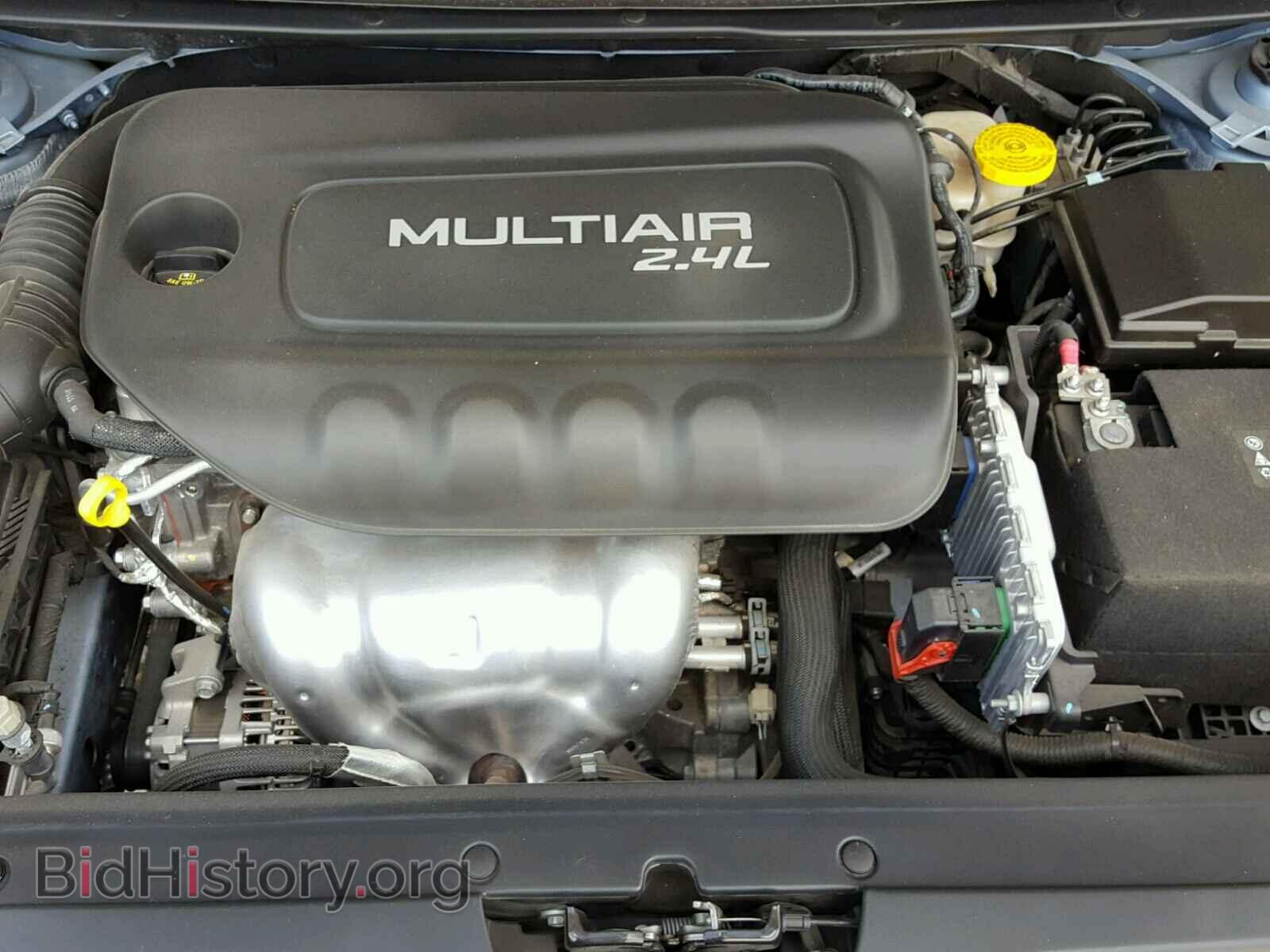 2015 CHRYSLER 200 - VIN: 1C3CCCAB3FN623120 - Photo 7