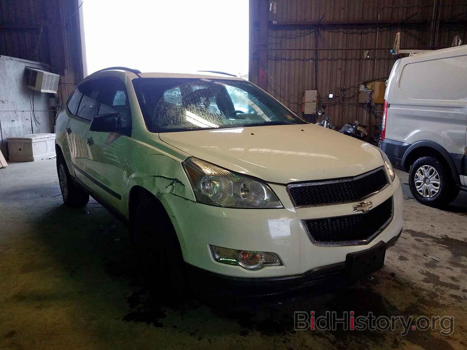 Фотография 1GNLVEED7AJ205390 - CHEVROLET TRAVERSE 2010