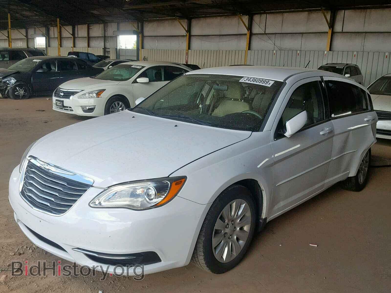 2012 CHRYSLER 200 - VIN: 1C3CCBAB6CN190673 - Фото 2