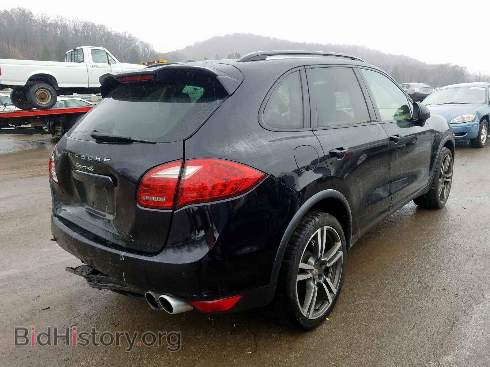 2011 PORSCHE CAYENNE - VIN: WP1AB2A22BLA54586 - Photo 4