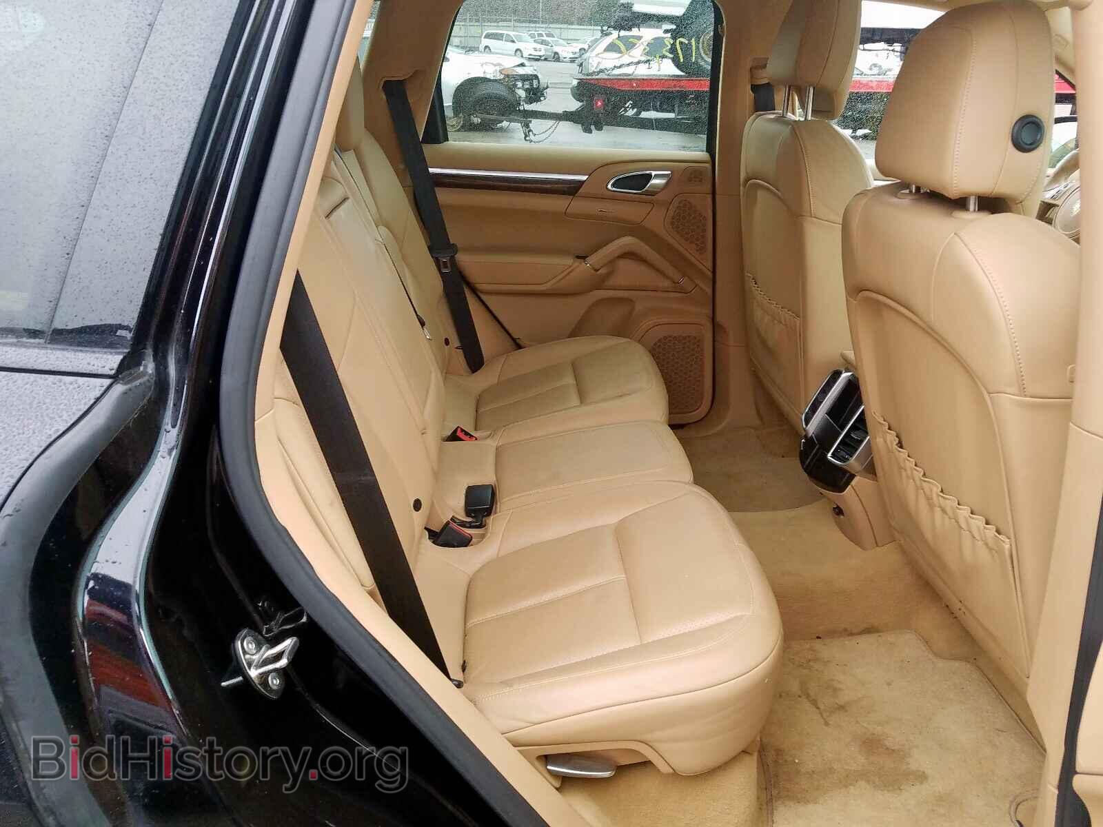 2011 PORSCHE CAYENNE - VIN: WP1AB2A22BLA54586 - Photo 6
