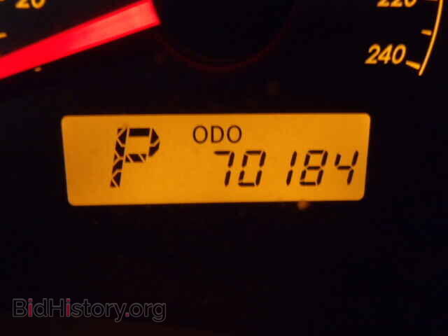 2011 TOYOTA COROLLA - VIN: JTDBU4EE2B9146052 - Фото 8