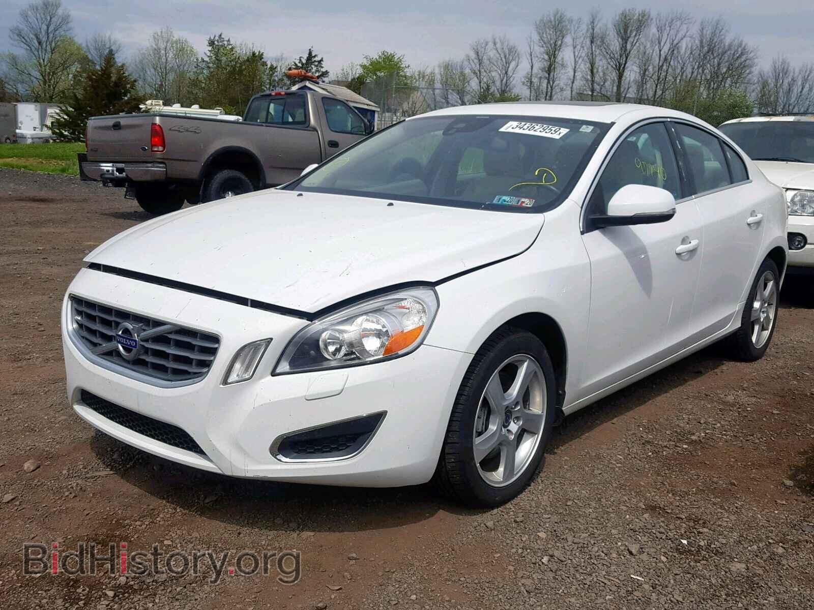 2013 VOLVO S60 - VIN: YV1612FH2D2188055 - Фото 2